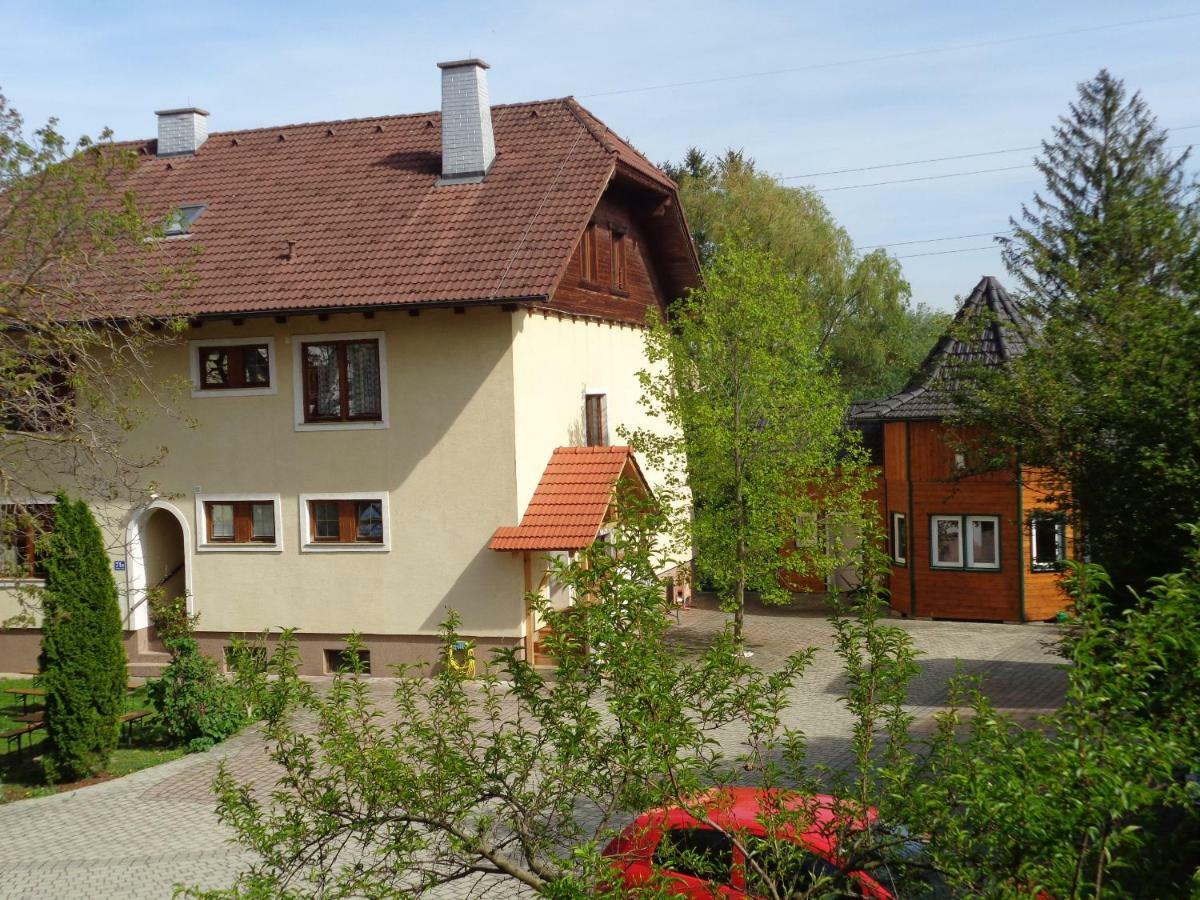 Apartments Himmelreich Ternitz Exterior photo